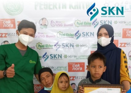 Kolaborasi SKN dan Klinik Umat Gelar Khitan Gratis untuk 100 Anak